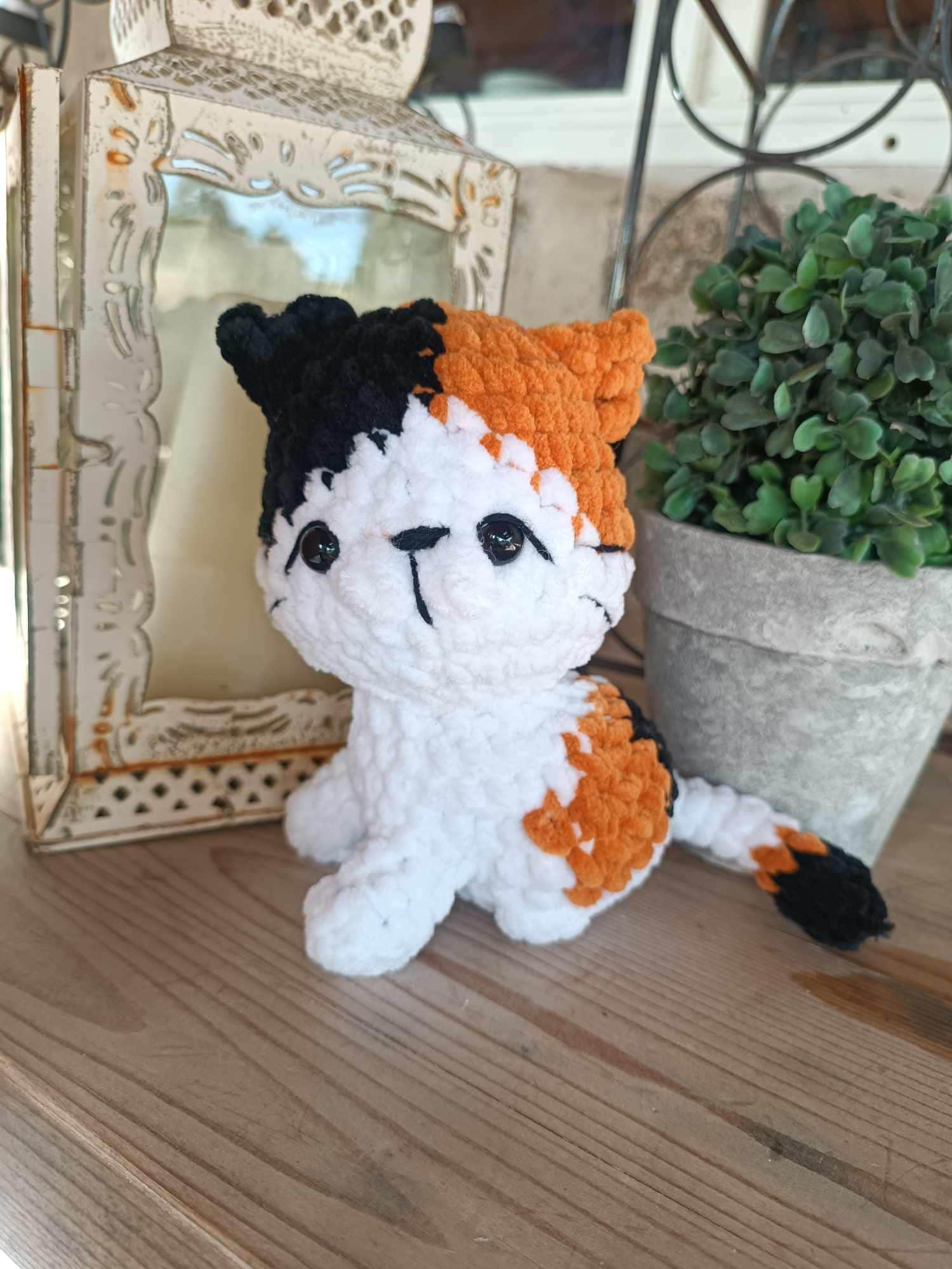 Crochet Kittens / handmade cats / customizable / crochet handmade plushies