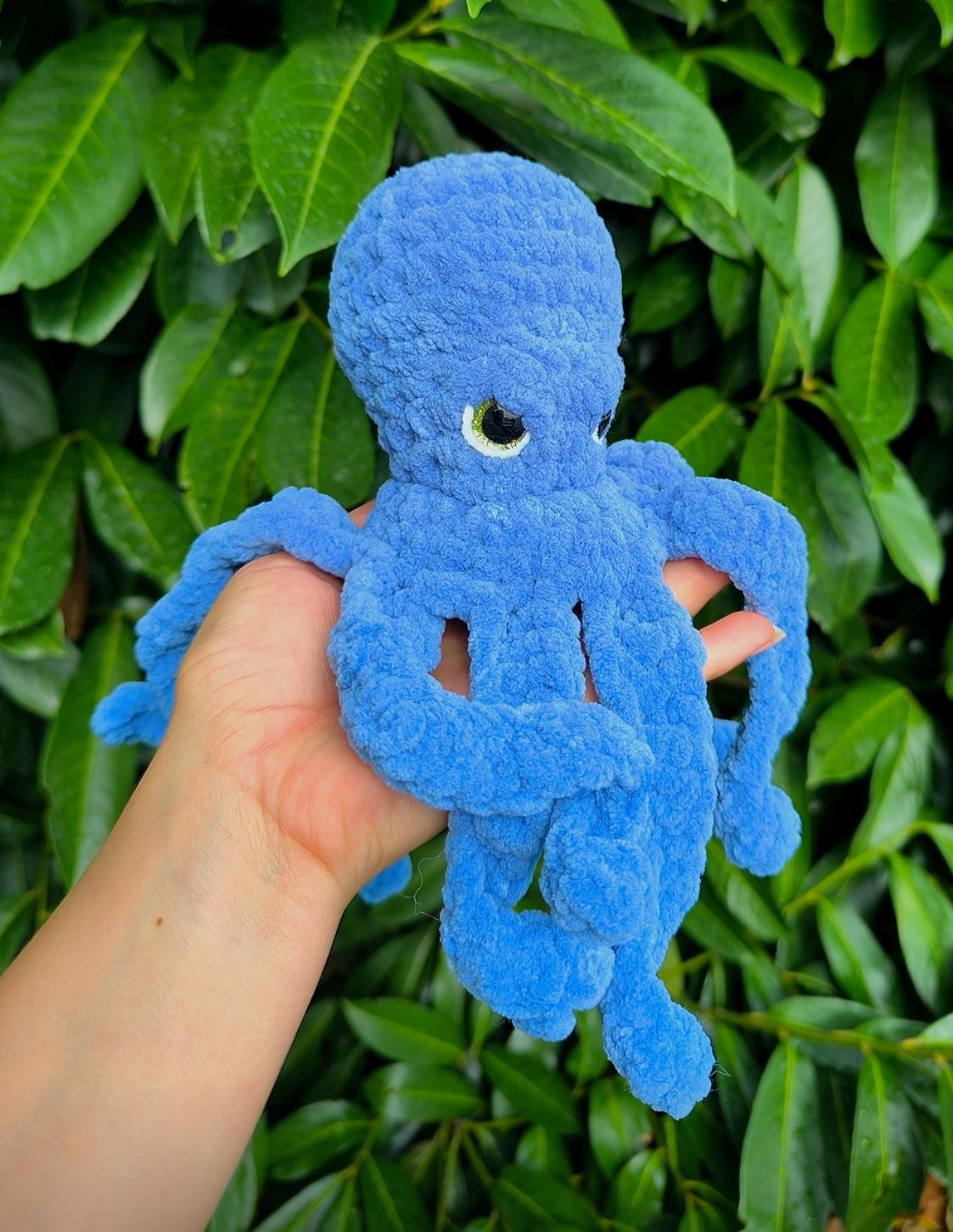 Handmade Crochet Octopus Plushie  | 25cm | Baby-Safe Option | Amigurumi Toy | Nursery Decor | Gift Idea Sea creature ocean friend