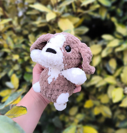 Handmade Crochet Beagle Plushie – Soft Amigurumi Dog Toy – Dog animal lover collectable– Custom Dog Breed Available on demand