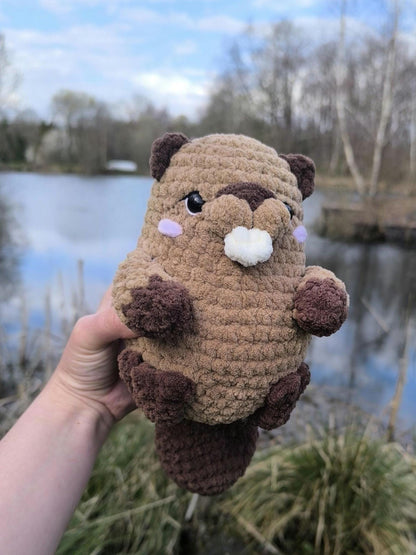 Handmade Crochet Beaver Plushie | Cute Amigurumi Beaver | Woodland Animal Plush | Soft Stuffed Beaver Toy | Nursery Decor | 32cm Tall