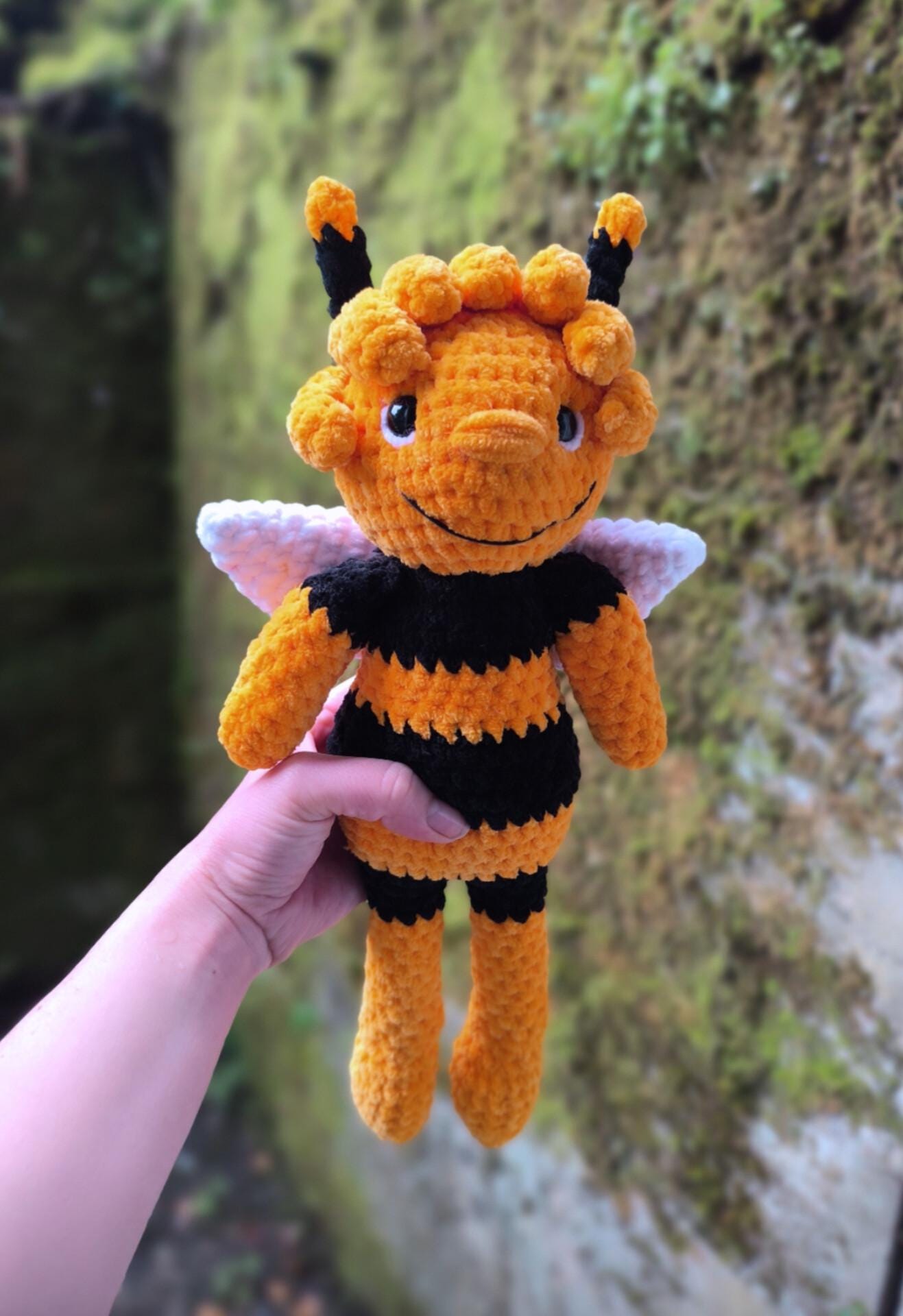 Crochet Maya the Bee – 35 cm of handmade sweetness!