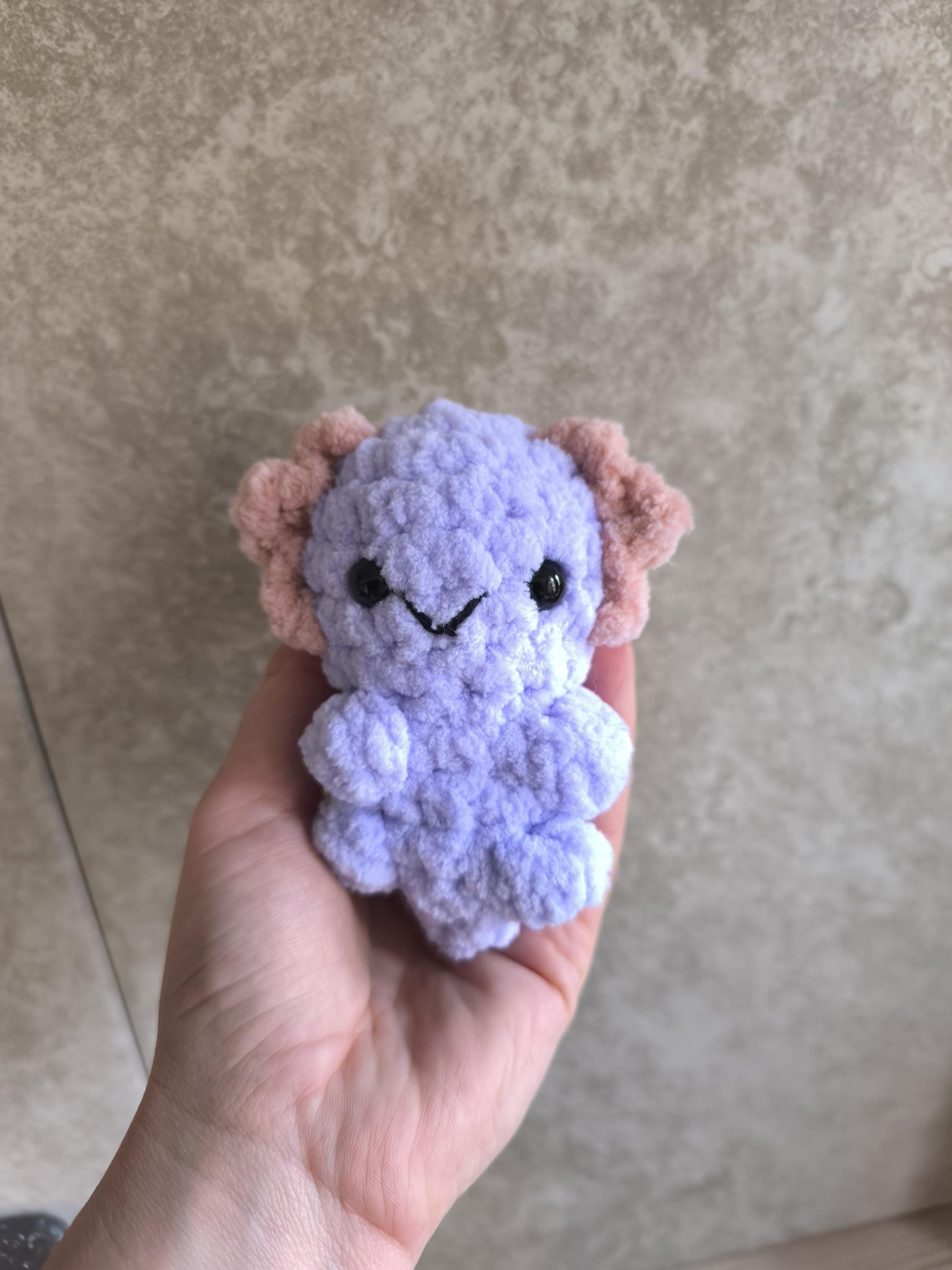 Handmade Mystery colour Crochet Axolotl – Soft Plushie Toy – Kawaii Gift – Amigurumi Animal – 12cm –